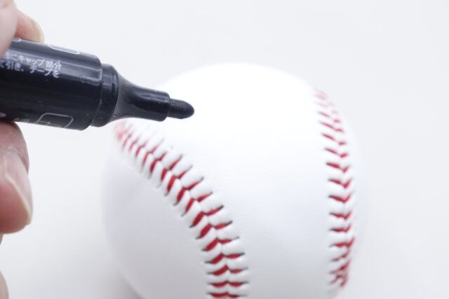 ダイソーのサイン用ボールの使用方法