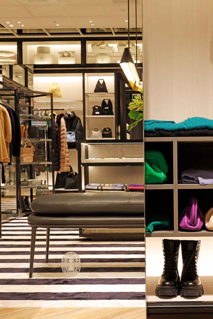 画像2: ⒸKOZO TAKAYAMA 出典：パリゴ