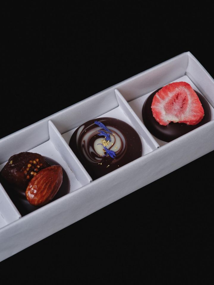 画像2: （SELECT2）パートナーや家族、友人、そして自分へのご褒美に♡ 五感で楽しめる『Life’s × 実と美-mitomi-』のコラボチョコレート