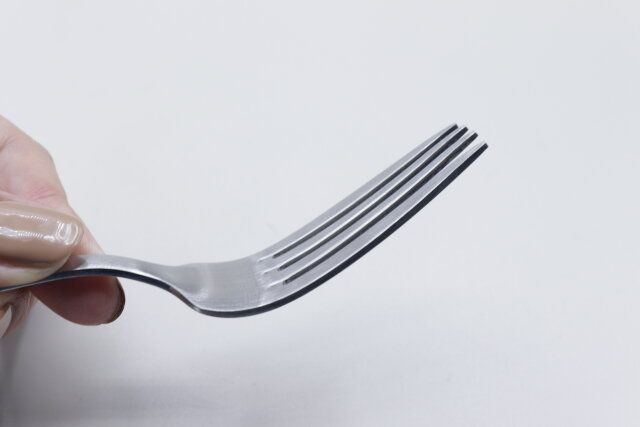 ダイソーの北欧風カトラリー デザートフォークのデザイン