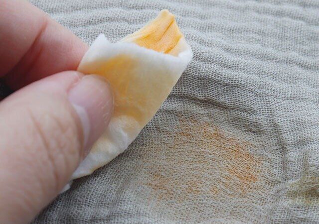 シミ抜き剤の使い方