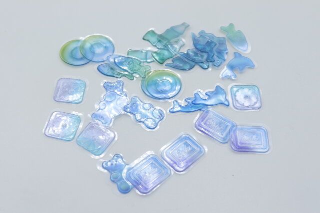 セリアのフレークシール 24P ぷっくりキャンディ