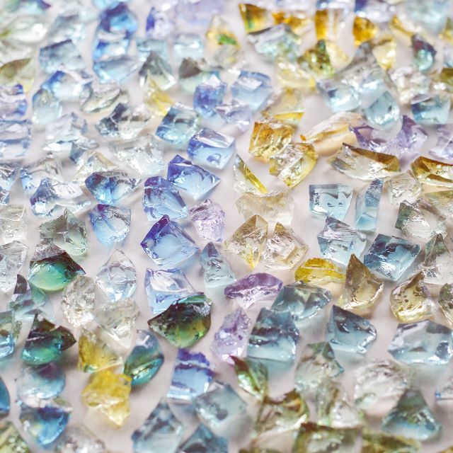 いっぱい並んだ琥珀糖