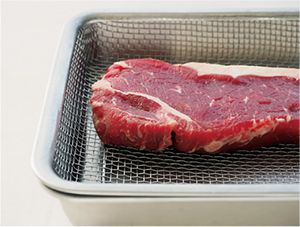 手頃なお肉もごちそうに！ おいしい「ビーフステーキ」を焼くためのポイント【最新号からちょっと見せ】の画像2