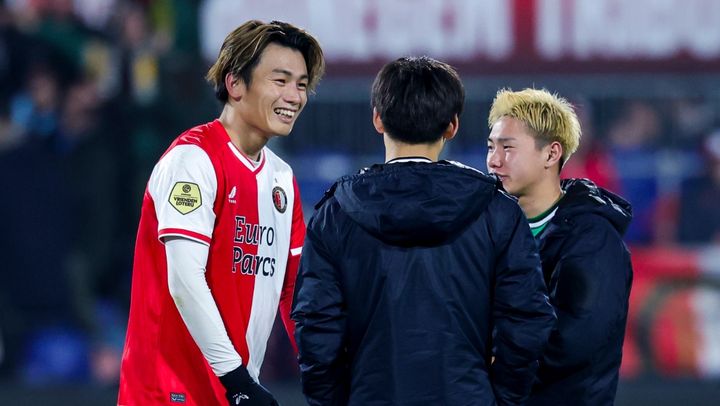 上田綺世、フェイエノールトでリーグ初先発 監督はベンチ外のライバルFWに言及