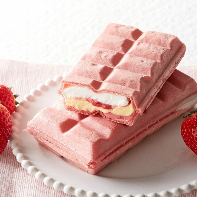 シャトレーゼのDESSERTモナカ ガトーフレーズ1個