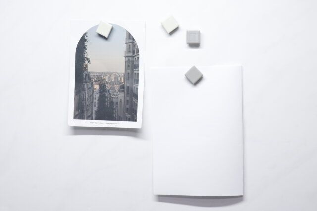 100均ダイソーのおしゃれなマグネットタイル