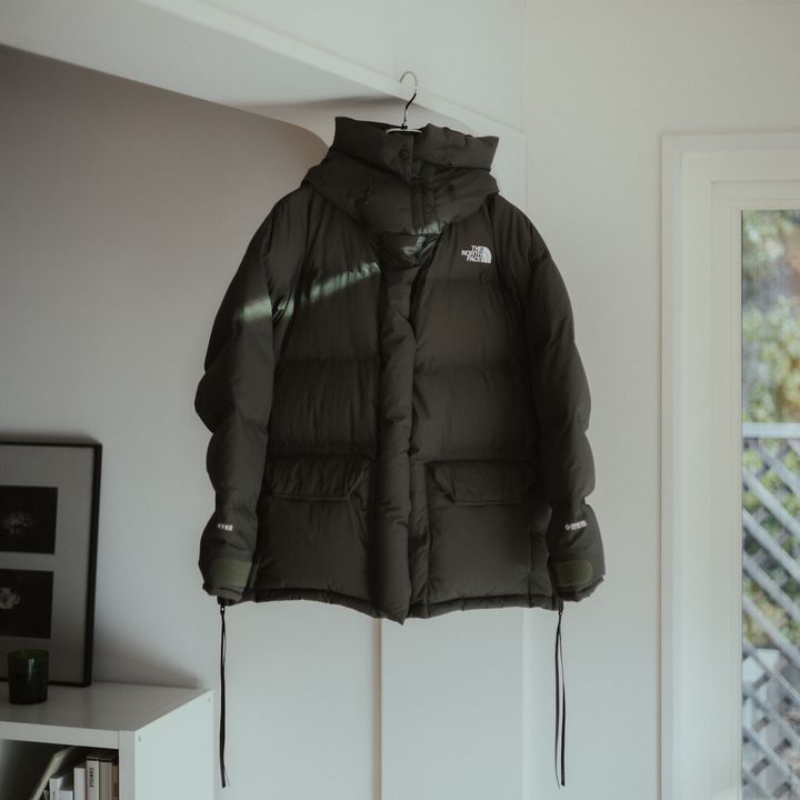 〈THE NORTH FACE〉 × 〈HYKE〉のダウン