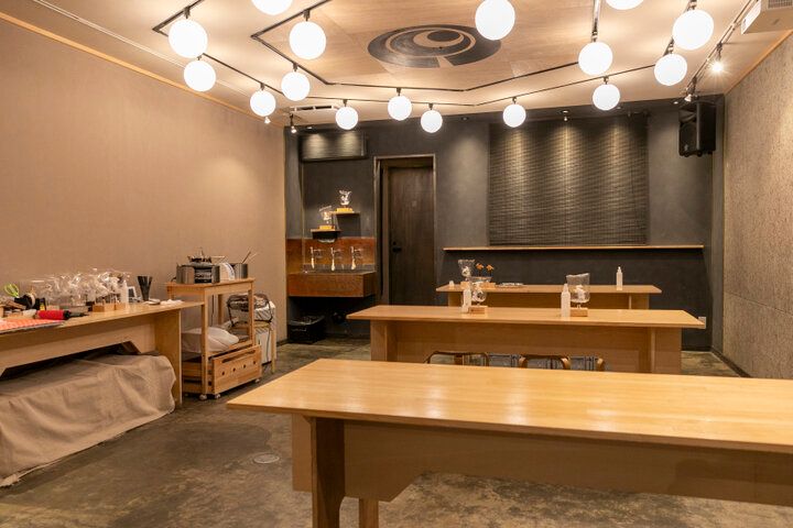 美しい日本の伝統文化、飴細工に挑戦♪ 花川戸の「浅草 飴細工 アメシン」へ