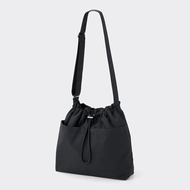 GUナイロンドローストリングショルダーバッグ