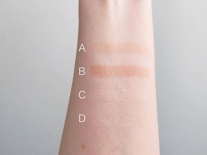 「BE-1 シナモンポップ」を腕に塗ってみると、かなりナチュラルな発色におどろきました。A・Bは、くすみ系のミュートマットカラー