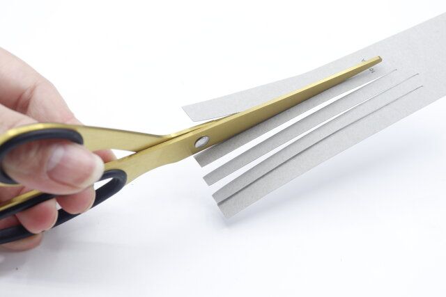 ダイソーのチタンコーティングハサミ（20cm）