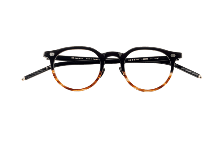 〈10 アイヴァン フォー コンティニュエ〉の眼鏡