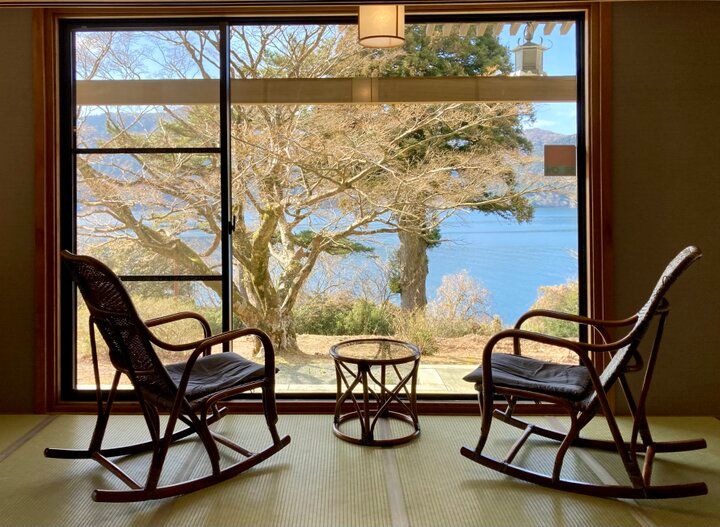 芦ノ湖と富士山を眺めてリフレッシュ♪ 箱根の絶景日帰り温泉「龍宮殿本館」で何もしない贅沢なひとときを