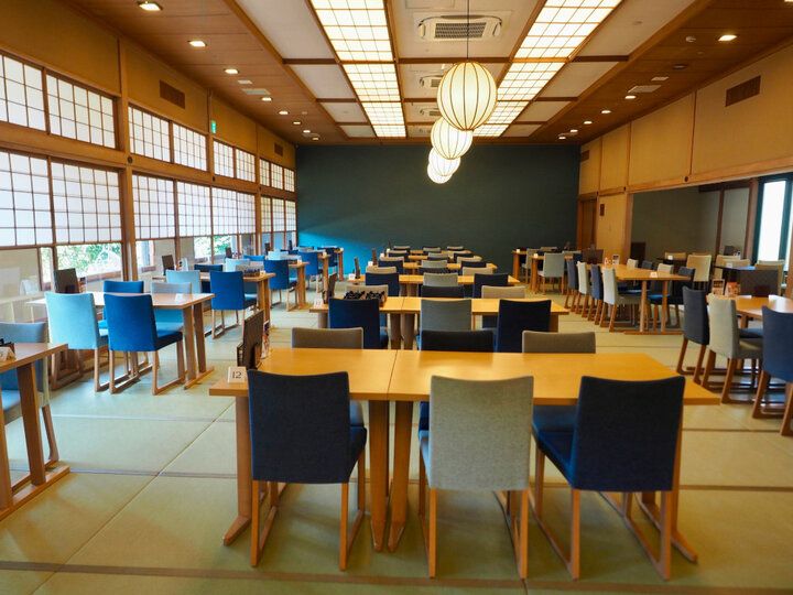 芦ノ湖と富士山を眺めてリフレッシュ♪ 箱根の絶景日帰り温泉「龍宮殿本館」で何もしない贅沢なひとときを