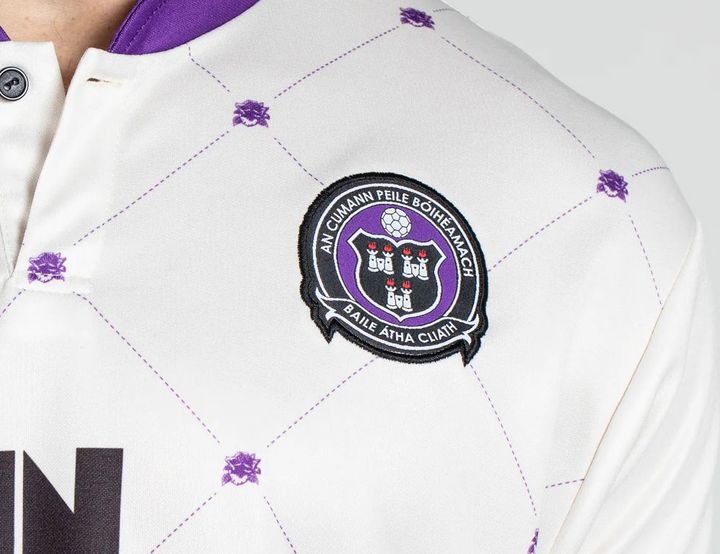 ボヘミアン、またも音楽ユニ！伝説のロックバンド『Thin Lizzy』とコラボの新アウェイユニフォームを発表