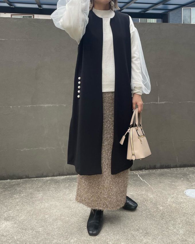 パール付きロングジレ×Availの「ラメナロースカート」