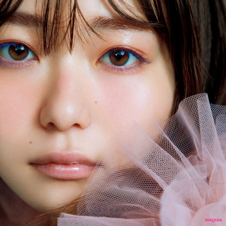 山田杏奈 春メイク ピンクメイク 赤リップ