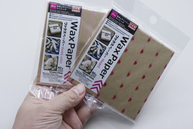 ダイソーのワックスペーパーのダスティカラーとハートのパッケージ
