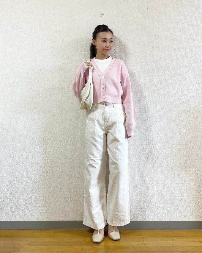 ワイドデニムパンツ×GUのナチュラルの「シアーブーツ」