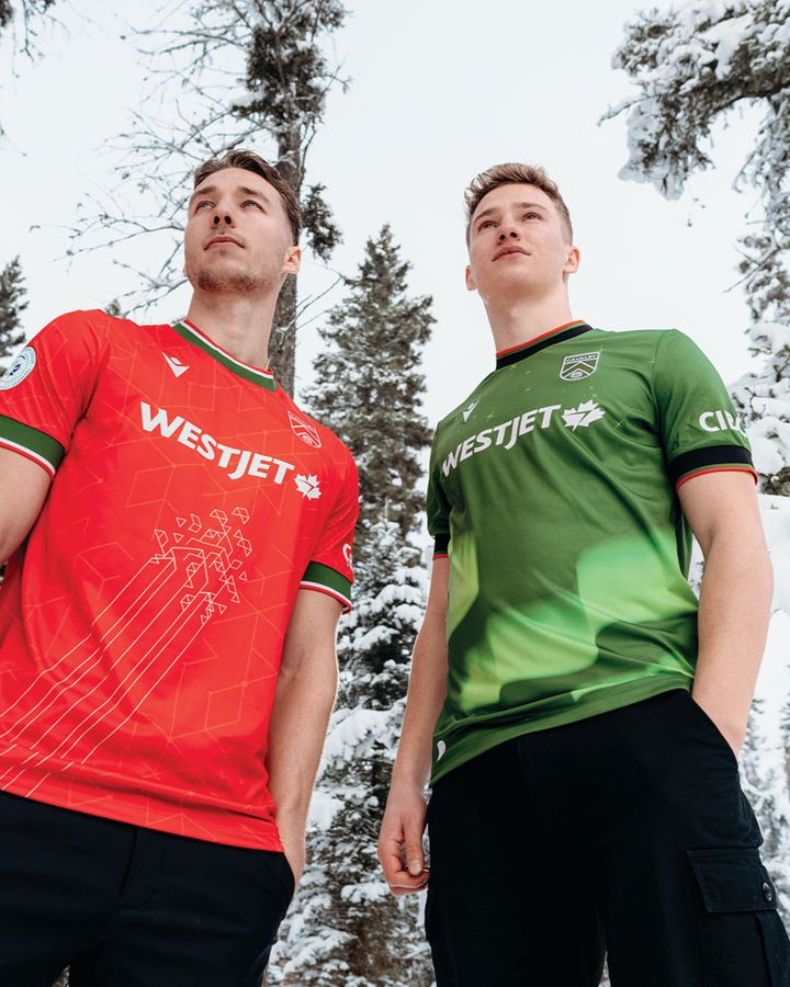 大自然の神秘オーロラ！カナダ1部に「ノーザンライツ」を描くユニフォームが登場 背中には“あの星座”も