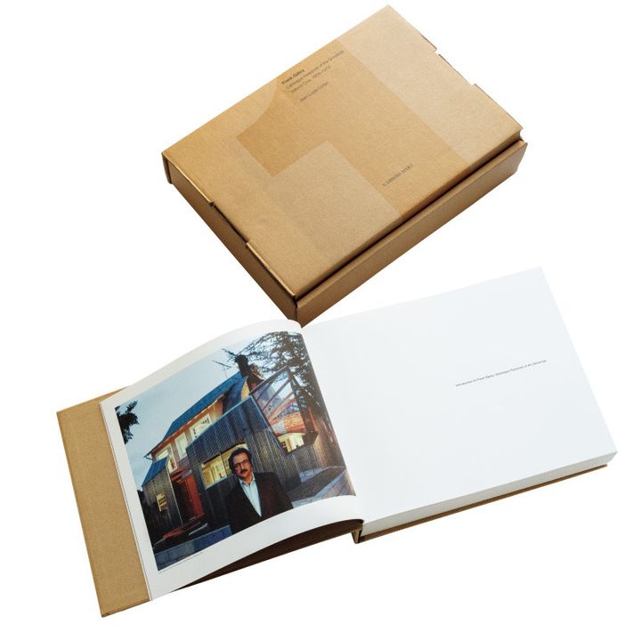 『フランク・ゲーリー：カタログ・レゾネ・ オブ・ザ・ドローイングス 1954-1978』