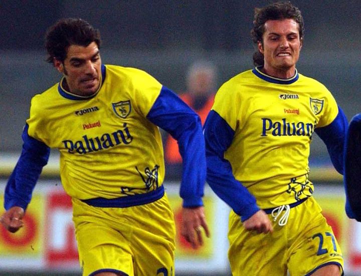 バレンタインデーに思い出す「甘い胸ロゴ」を付けた5つのユニフォーム