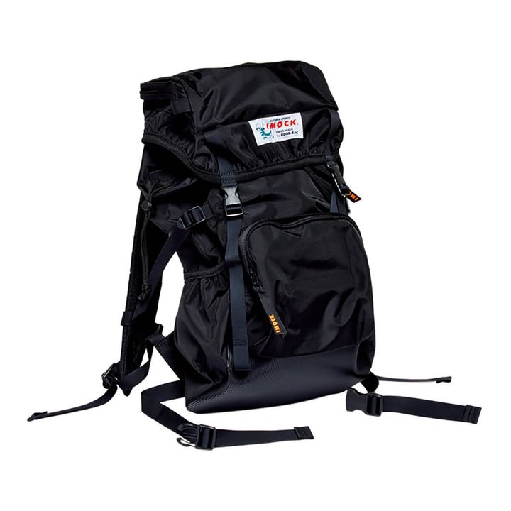 兵庫〈神戸ザック 新長田店〉外観の「テクリL」