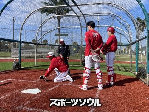 鈴木郁洋コーチ