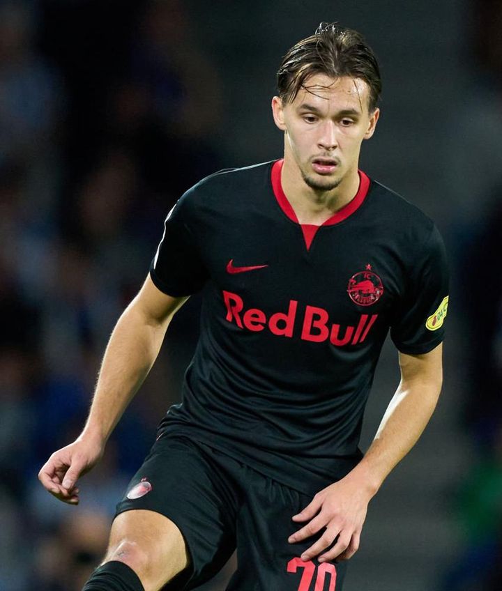 ついにJリーグ参入？最高にかっこいい「レッドブル」ユニフォーム5選