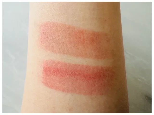 セザンヌ スフレアリップ0102 ARISA塗り比べティッシュオフ