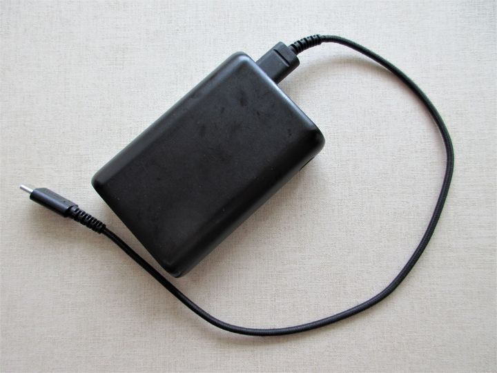 リチウムイオン電池の発煙や発火に注意