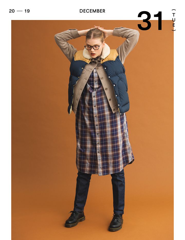 【最高気温10度】の服装5選。2月の寒暖差は“春アウター×ダウンベスト”で乗り切ろう！