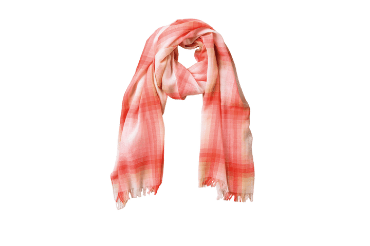 〈ジョンストンズ オブ エルガン〉のストール