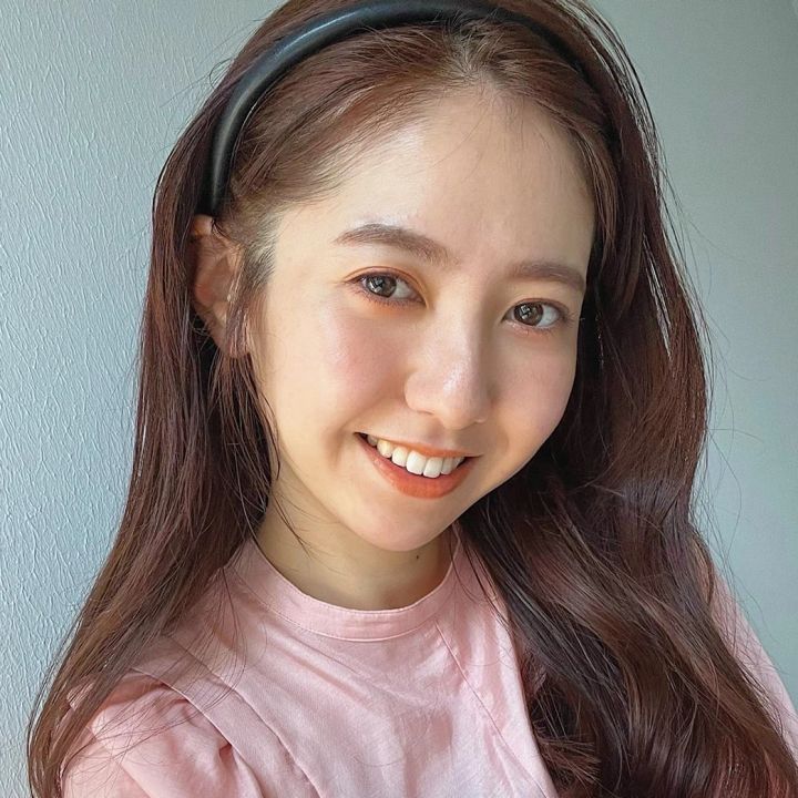 【面長感や顔のたるみカバー】視覚効果で顔型のバランスをアップ！ 大人気レイヤーミディアムヘア_4