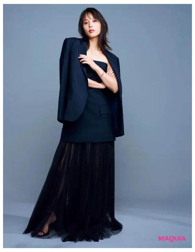 広瀬アリスさんスペシャルインタビュー広瀬アリスのLOVE!なモノ♡_【人生】愛犬たちの存在が人生を豊かにしてくれる。