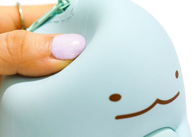 すみっコぐらし おすわりシリコンポーチ 触り心地