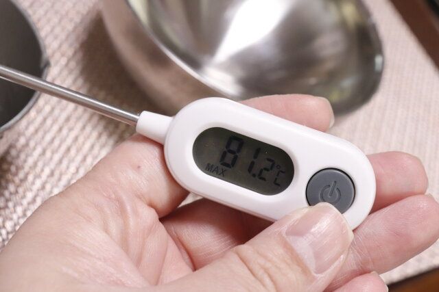 キャンドゥのデジタルクッキング温度計のマックス温度