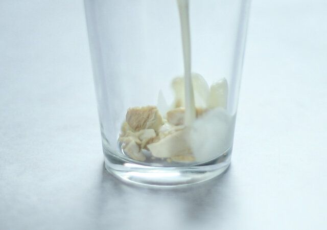 シナボン シナモンロール レシピ 生イーストを牛乳で溶く