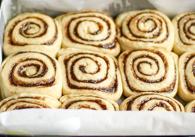 シナボン シナモンロール レシピ オーブンで焼く