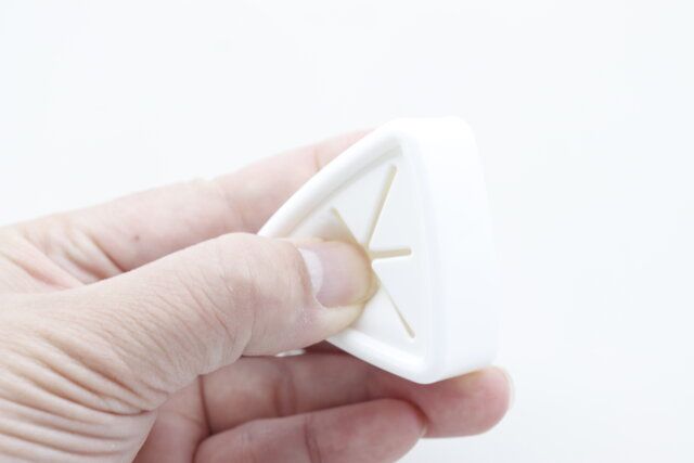 ダイソーのタオルホルダー（2個）の押し込む部分