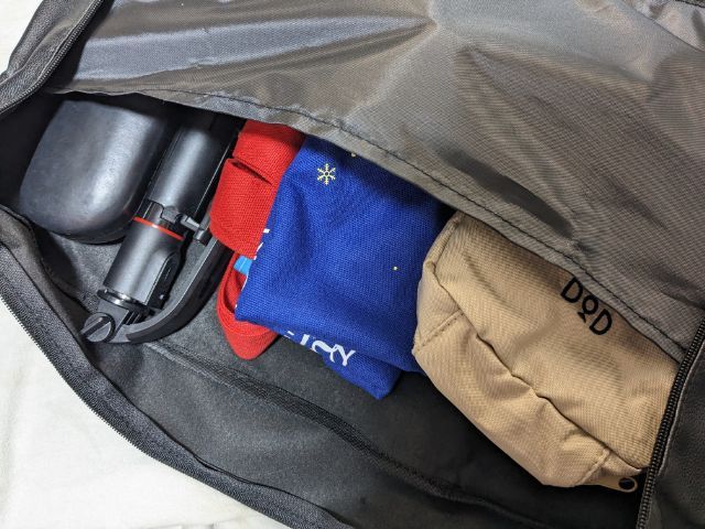 ボストンバッグ