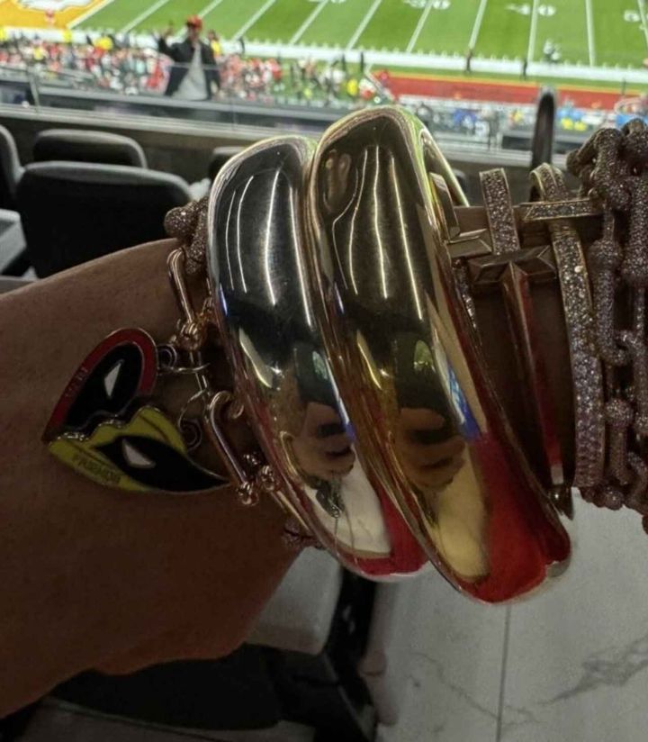 画像2: ブレイク・ライブリーがテイラー・スウィフトと共にスーパーボウルへ