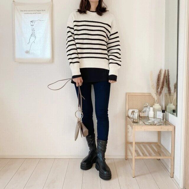 大人のゆったりニットNGコーデ