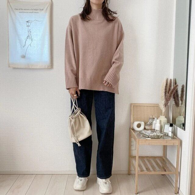 大人のゆったりニットNGコーデ