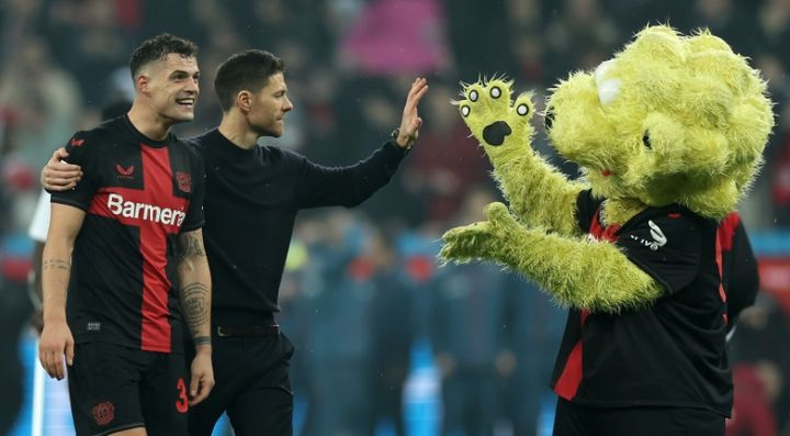 シャビ・アロンソ監督のレヴァークーゼン、32試合無敗記録！ただ選手は「チーム内では話さない」