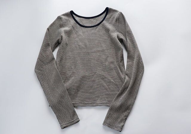 しまむらのTCPUリブ指穴POの黒ベージュのボーダー