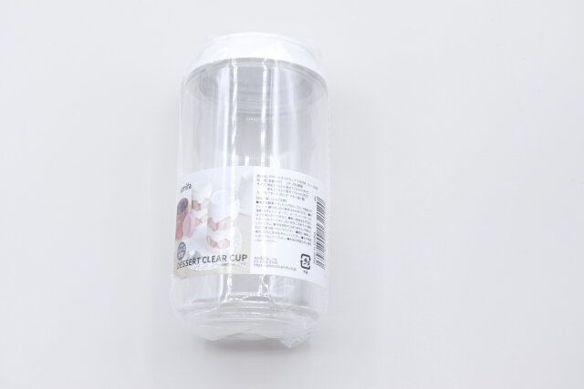 セリアのデザートクリアカップ 