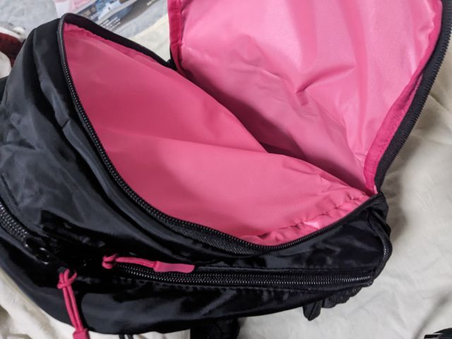 サブ収納開いたところ