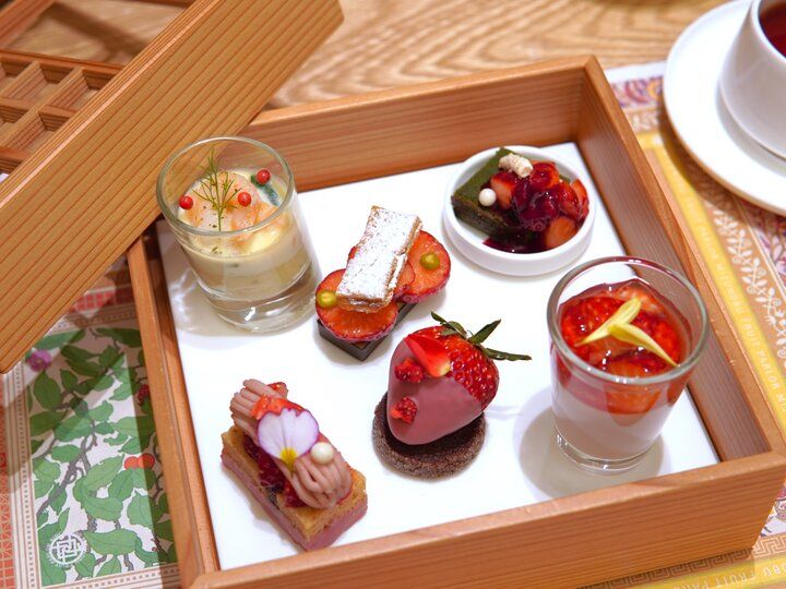 組子箱から漂ういちごの甘い香りに心弾むティータイム♪横浜「水信ブルック＆ファクトリー」